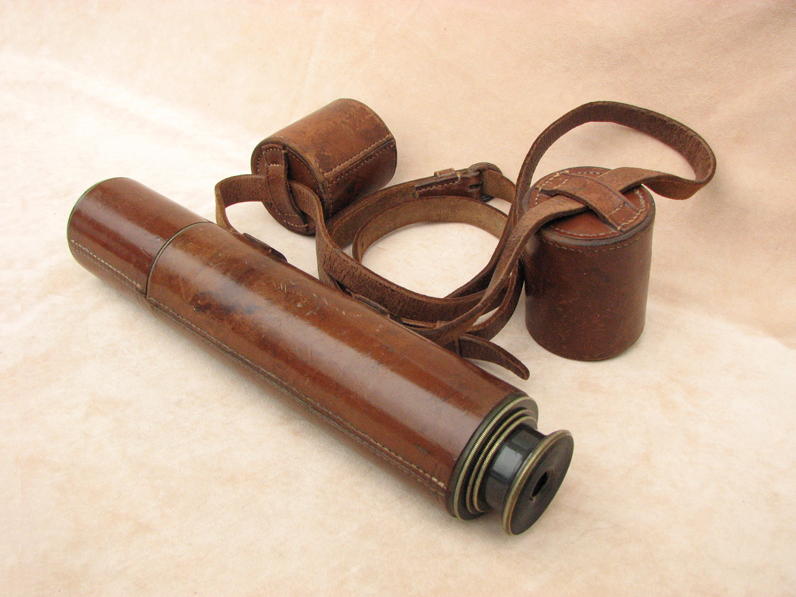 Negretti & Zambra 3 draw leather clad field telescope
